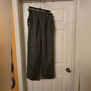 GAP Women's Olive Straight Leg Pants